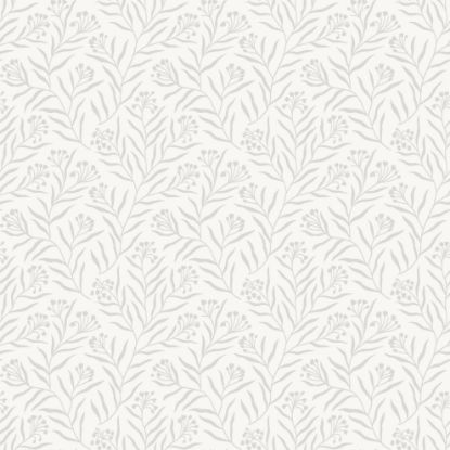 Nærbilde av tapeten Lycke Vår 3, en tettmønstret tapet med bladverk og små blomster i greige tone, på lys bakgrunn.