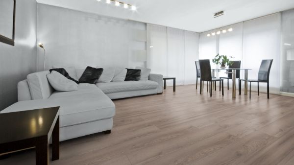 Bilde av Laminatgulv Mammut Montain Gray Eik