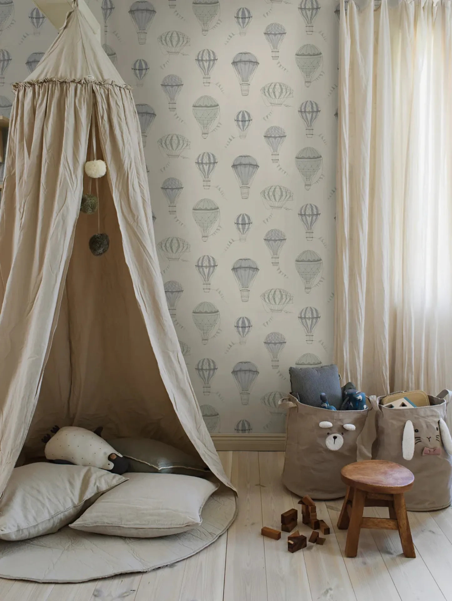 Bilde av Tapet Newbie Wallpaper II Up In The Sky 6940