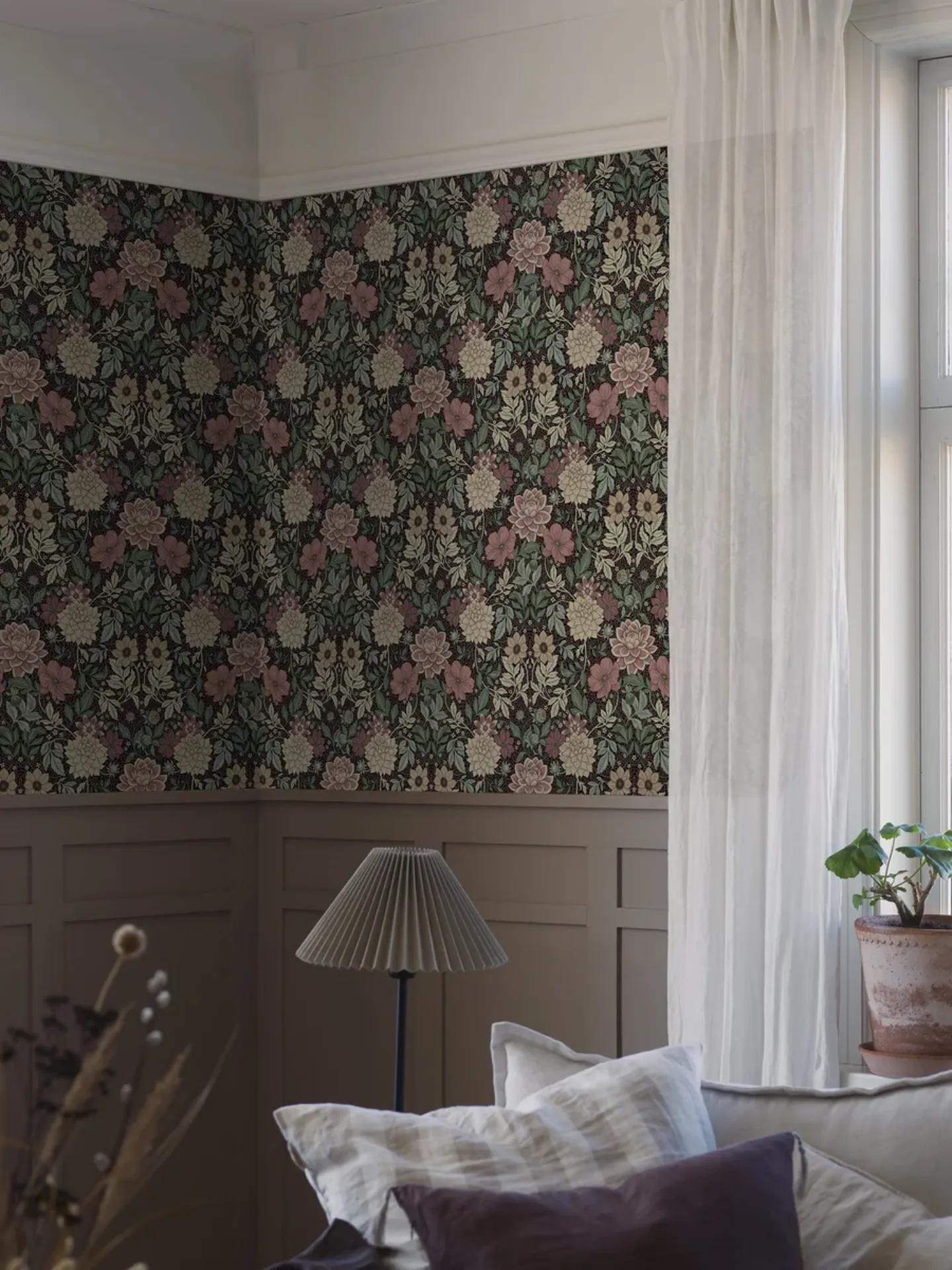 Bilde av Tapet Falsterbo III Dahlia Garden 7694