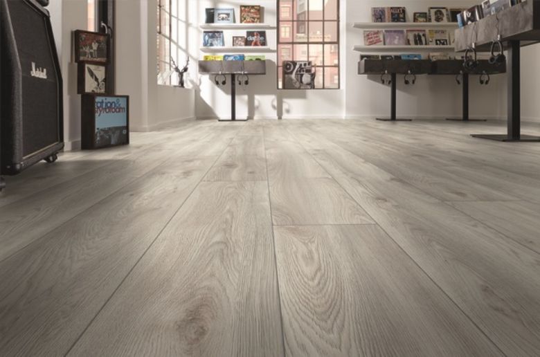 Bilde av Laminatgulv Mammut Plus 4797 Highland Eik Silver