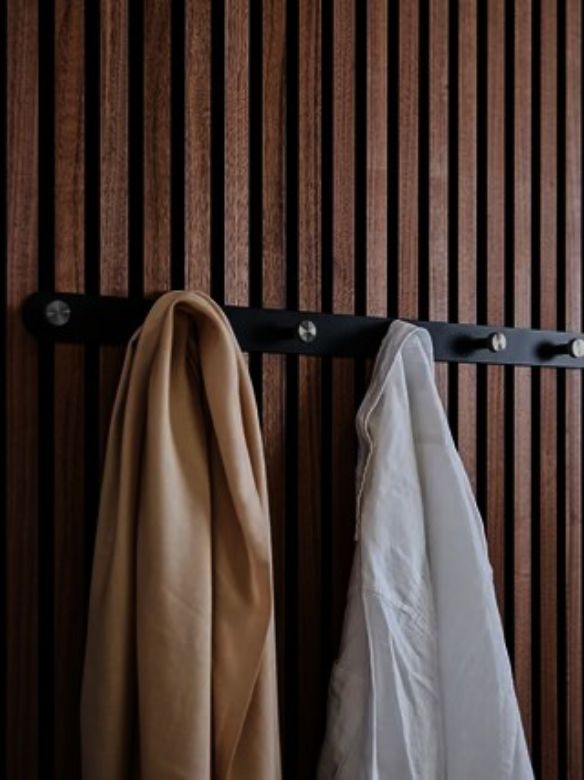 Bilde av Norr knaggrekke X7 - sort/rustfritt stål