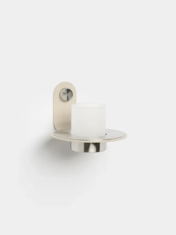 Bilde av Norr lysestake - beige/rustfritt stål